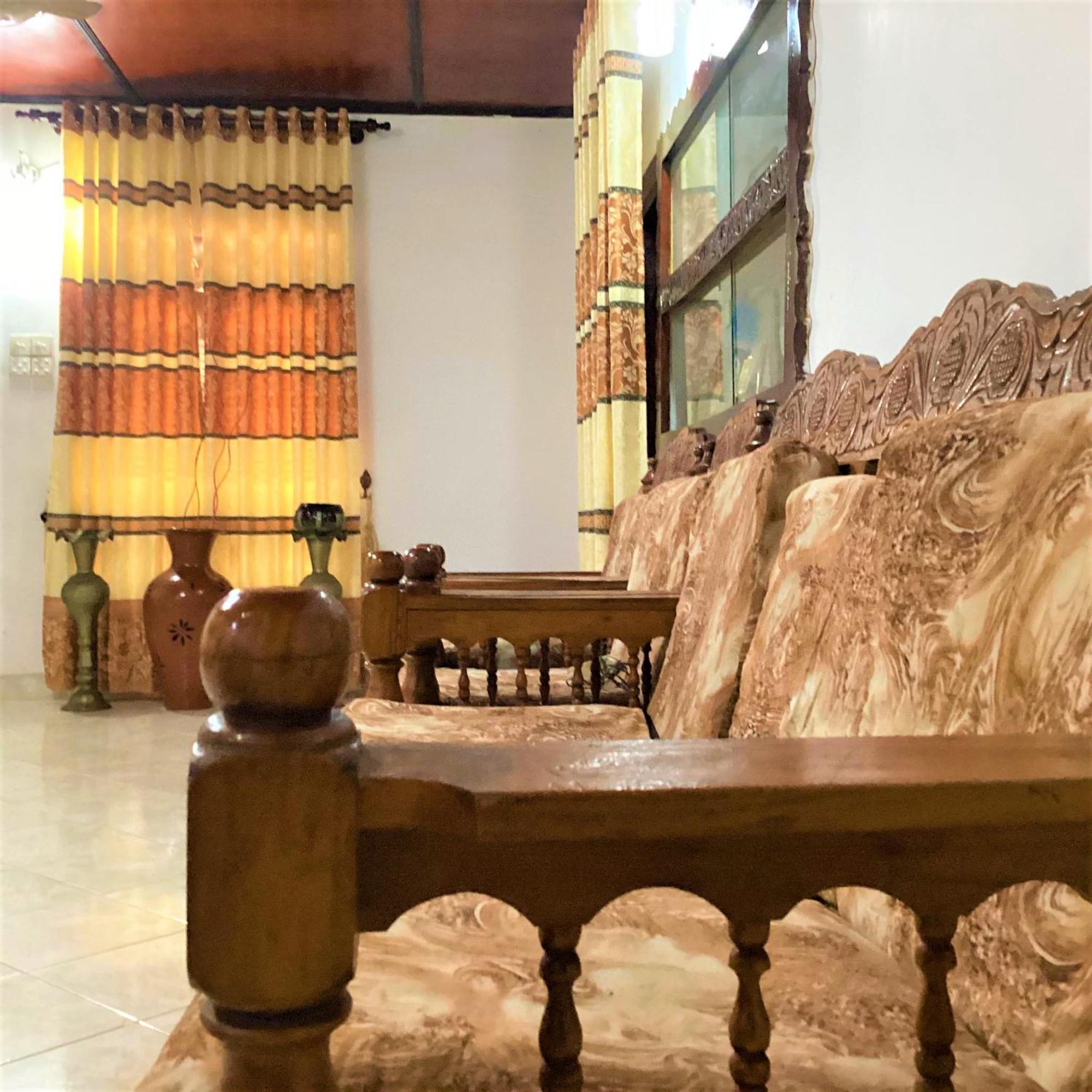 Grand Refuge Holiday Rooms Anuradhapura Zewnętrze zdjęcie